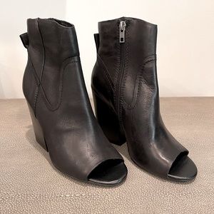 Steve Madden Open Toe Bootie